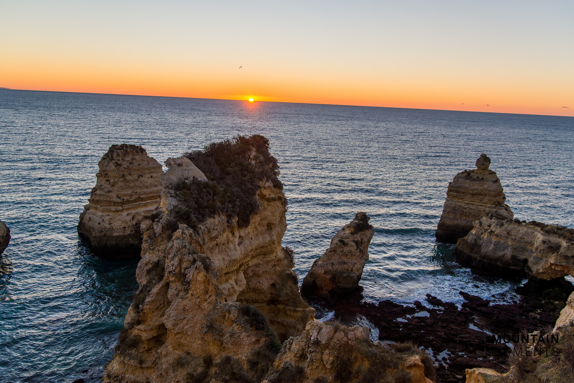 common mistakes in landscape photography, mistakes landscape photography, landscape photography, algarve foto, photo algarve sunrise, sunrise algarve, sunrise mediterranean, sunrise portigal, level horizon photography